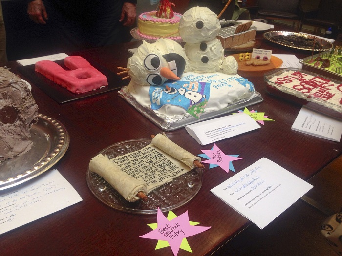 A Shortbread Torah scroll and a Frozen themed entry take the cake as the big winners at the Edible Book Contest.  [Photo by Elizabeth Lucy ‘15
]
