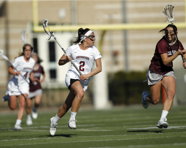 Shooting for a strong finish: Womens lacrosse hopes to turn around season