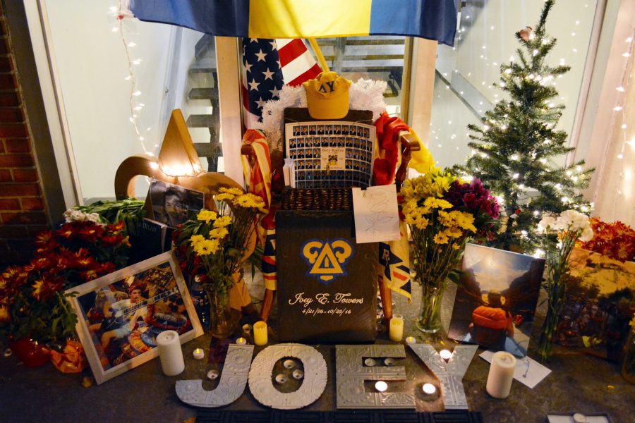 The+memorial+set+up+for+Joey+Towers+18+by+the+brothers+of+Delta+Upsilon.+%28Courtney+DeVita+19%29