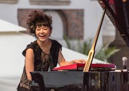 World-renowned pianist Hiromi playing in Warsaw, Poland. (Wikimedia Commons)