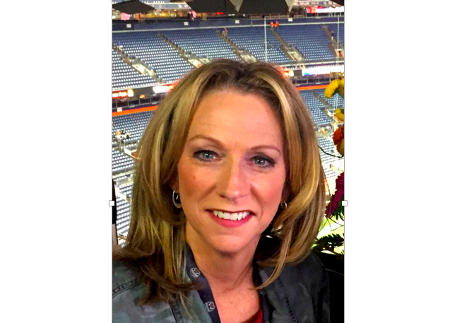 Beth+Mowins+at+Sports+Authority+Field+at+Mile+High%2C+where+she+broadcasted+Monday+Night+Football.+%28Photo+Courtesy+of+Beth+Mowins%29.