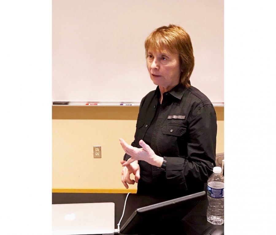 Camille Paglia discusses gender in art history (Photo by Saeed Malami 20).
