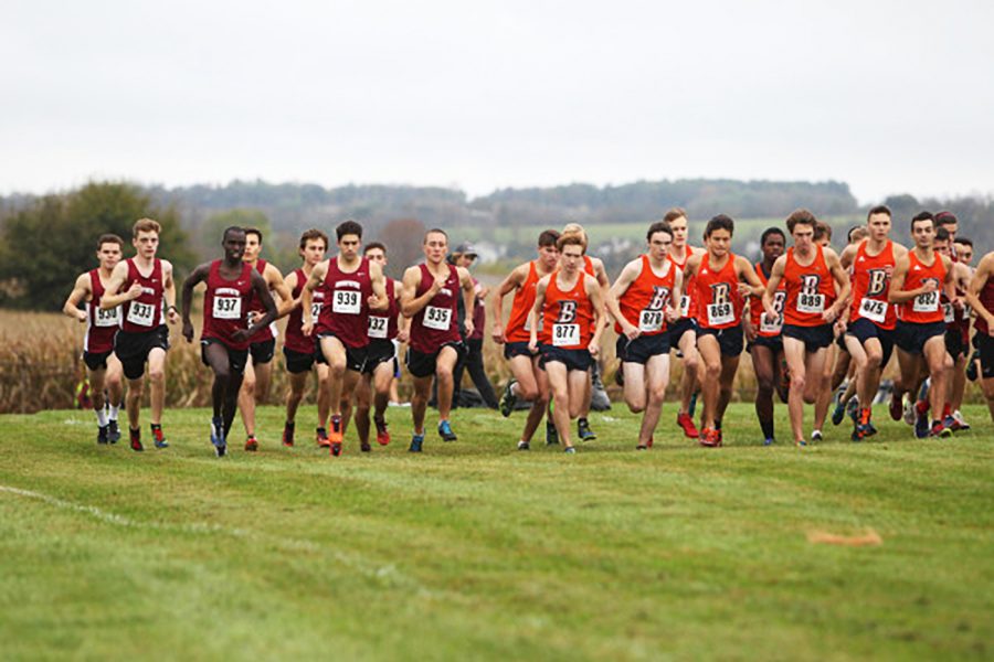 The mens team takes off at the start of the race. (Photo Courtesy of Athletic Communications)