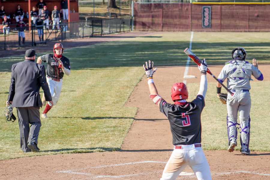 Sophomore outfielder Pete Ciuffreda (left) had a hit in each of the games against Holy Cross. (Photo by Cole Jacobson 24)