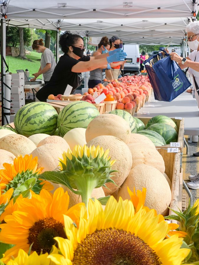 The Easton Farmers Market will look similar to how it did in 2020, with a new location in Scott Park and social distancing requirements in place. (Photo courtesy of Stephanie Giannakis)
