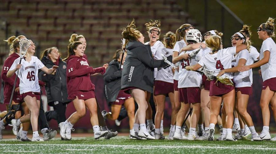 The womens lacrosse team looks to initiate their 2022 spring season under new captains while bolstering their future with 15 new recruits for the class of 2026. (Photo courtesy of GoLeopards)