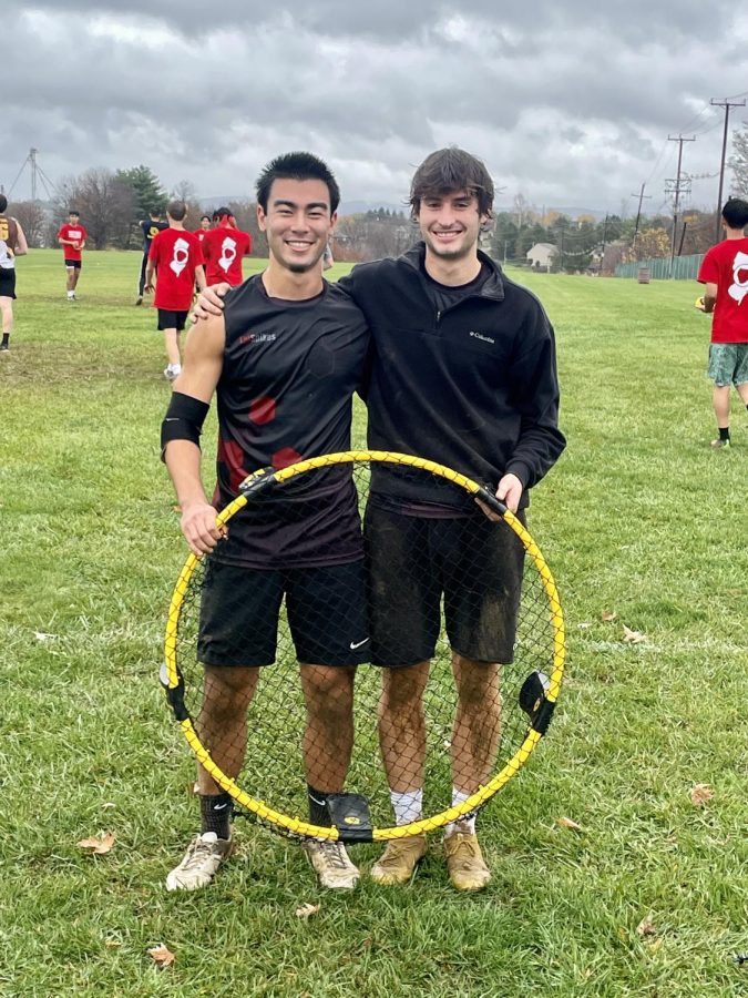 Seniors Ethan Gabay (left) and Michael Nelson (right) won the spikeball tournament this past weekend.