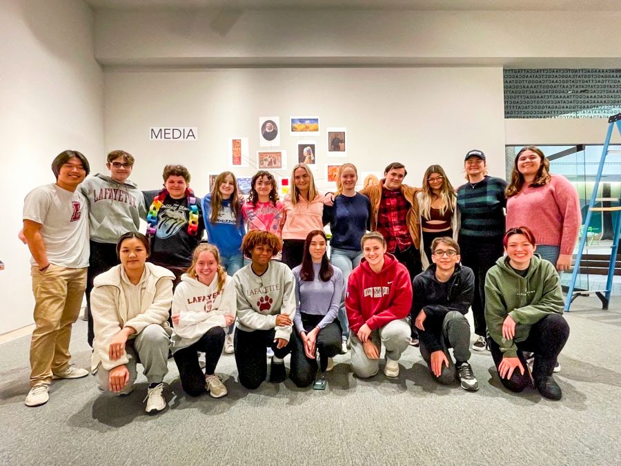 The “Color: History of Making & Meaning” FYS students researched, designed and installed the exhibition. (Photo courtesy of Eric Hupe)