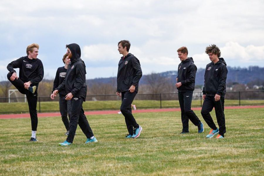 The+track+and+field+team+warms+up+for+its+rivalry+match+against+Lehigh+last+Saturday.+%28Photo+courtesy+of+GoLeopards%29