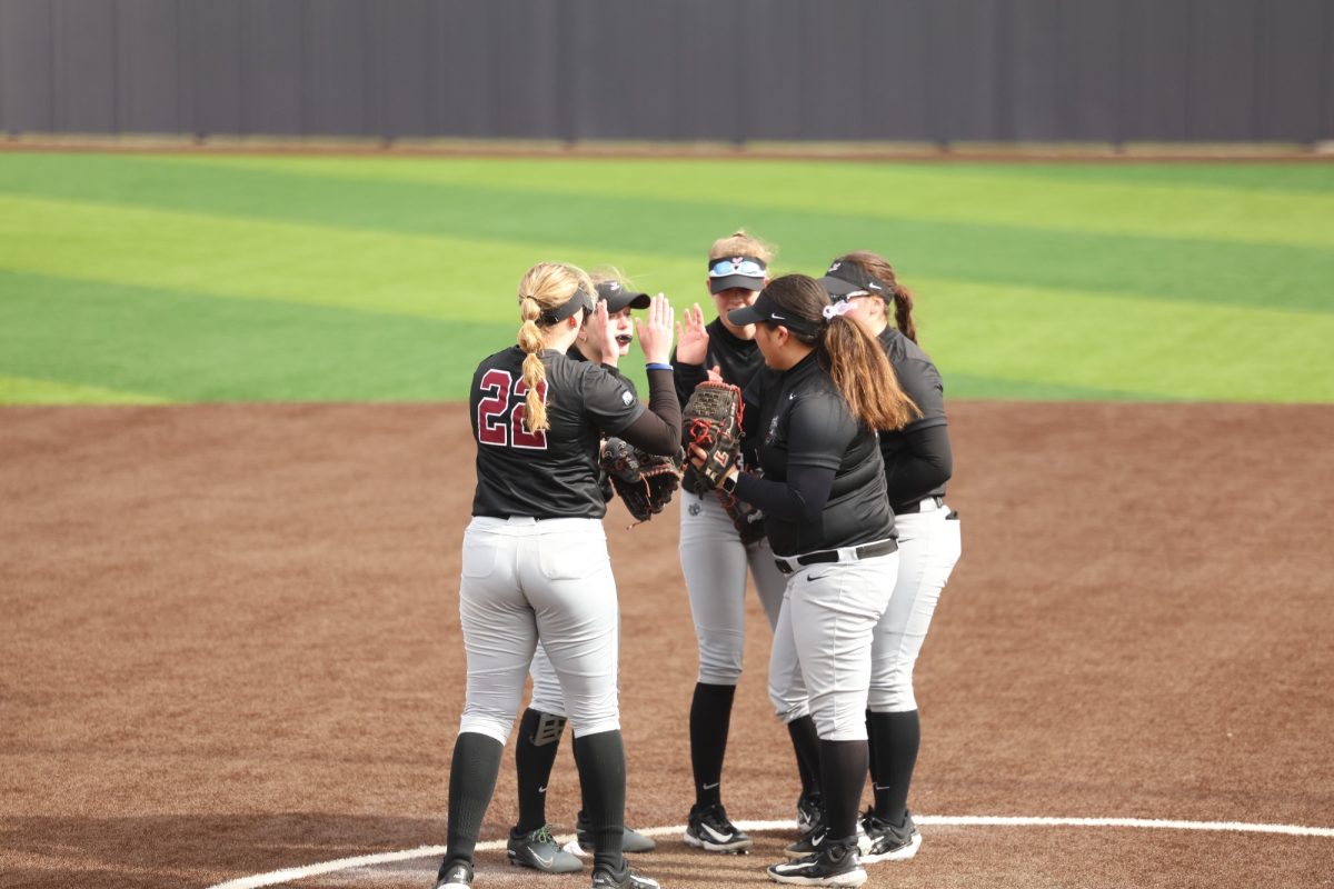 The softball team dropped all four of its games last weekend. (Photo courtesy of GoLeopards)