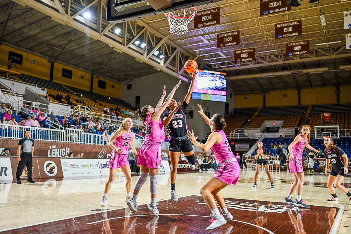 Senior guard Makayla Andrews shoots in the paint during the victory over Lehigh. (Photo by George Varkanis for GoLeopards)