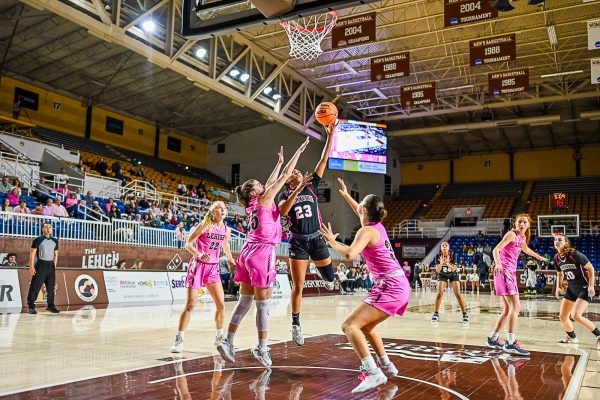 Senior guard Makayla Andrews shoots in the paint during the victory over Lehigh. (Photo by George Varkanis for GoLeopards)