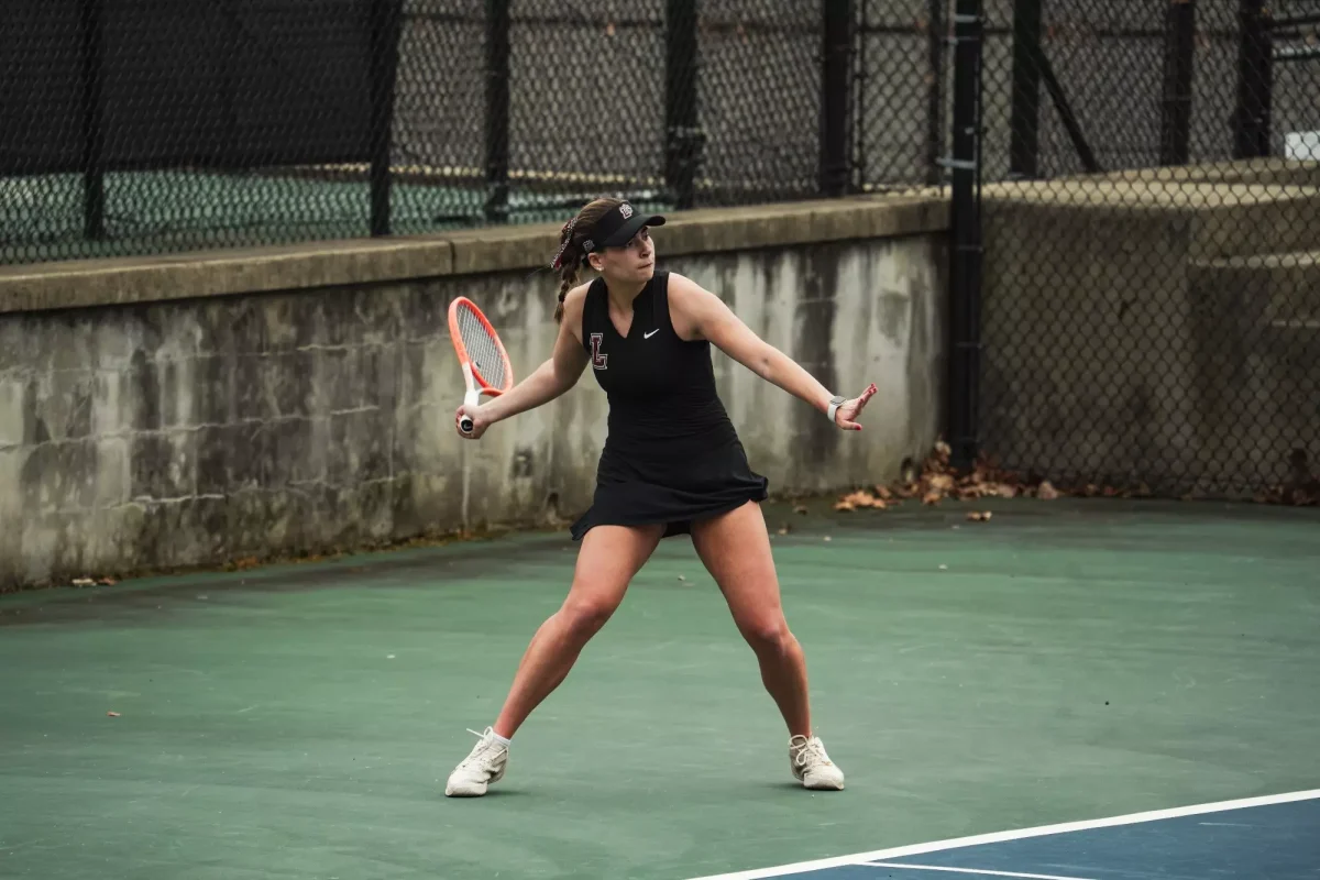 The men’s and women’s tennis teams combined for 8-0 in doubles play on Saturday. (Photo by Jasmin Lara '28 for GoLeopards)